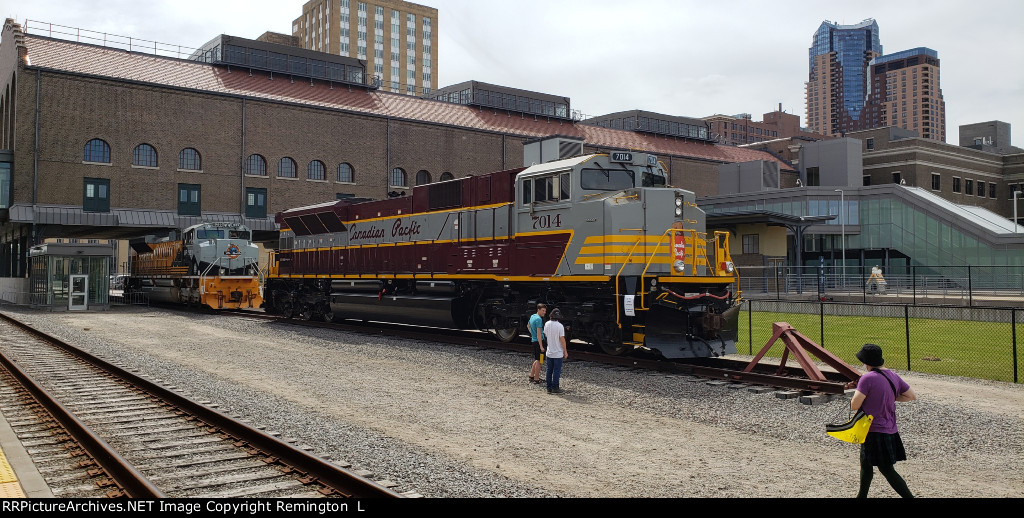 CP 7014 and UP 1989